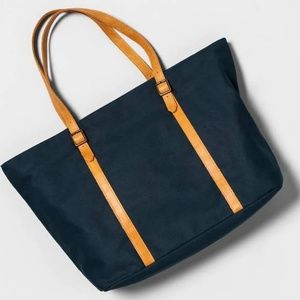 Hearth & Hand with Magnolia large tote bag